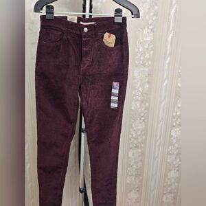Levi's 721 Women's Burgundy 5 Pockets High Rise Jeans NWT